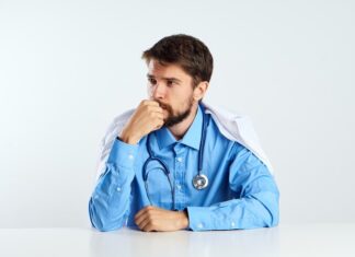 Приснился мужчина-врач: толкование сна