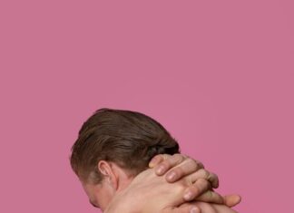 Приметы зуда спины