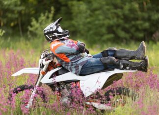 Сон об аварии на мотоцикле: толкование без участия сновидца