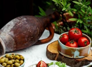 Греческий салат с сыром: классический рецепт