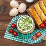 Начинка для пирожков с яйцом, рисом и луком