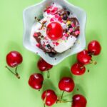 Мороженое в ягоде: необычный десерт