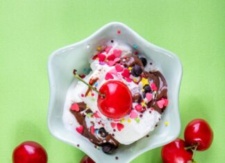 Мороженое в ягоде: необычный десерт