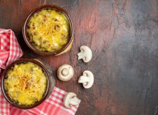 Рецепт супа с шампиньонами, сыром и курицей