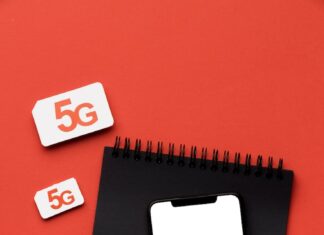 Телефон с трубкой и сим-картой: прошлое и настоящее в одном устройстве