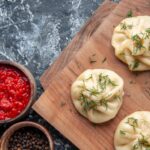 Булочки с чесноком и зеленью к борщу