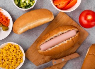 Сосиски в сушках: классический рецепт