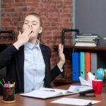 Увольнение во сне: толкование сна