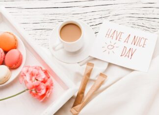 Пожелания доброго утра и хорошего дня девушке своими словами