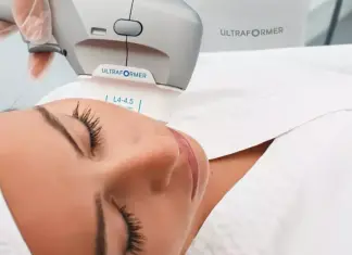 SMAS-лифтинг: Поднятие лица без резекций