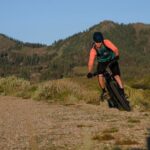 Снится езда на велосипеде в гору: толкование сна