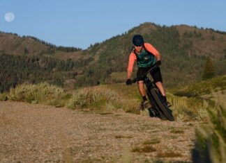 Снится езда на велосипеде в гору: толкование сна