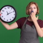 Часы показывают 505