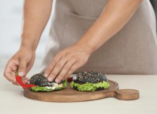 Домашние бургеры: секрет идеальной котлеты