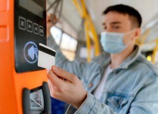 Активация карты Подорожник после пополнения в автобусе