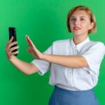 Как поднять руку в Zoom на конференции с телефона