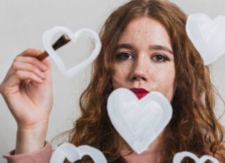 Расклад Таро: Есть ли у него чувства ко мне?