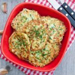 Кабачковые оладьи без яиц и муки на сковороде