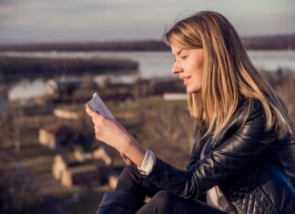 Как красиво предложить девушке встречаться по переписке