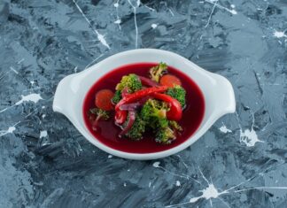 Брусничный соус к мясу на зиму: рецепт