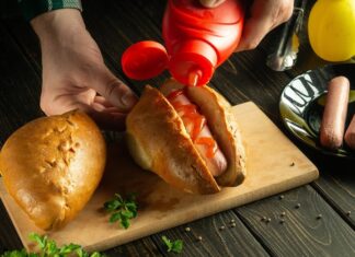 Рецепт домашнего хот дога в булке