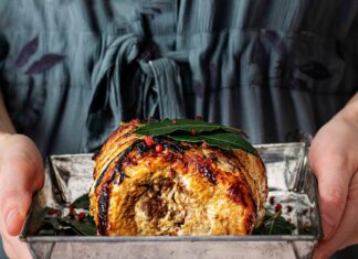 Буженина в духовке в фольге