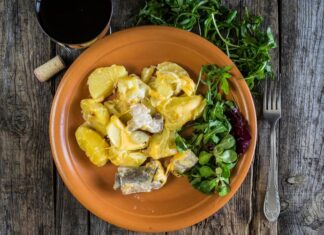 Татарское блюдо: картошка и тесто