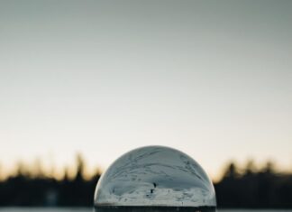 Луна, Квадрат Нептуна в Натальной Карте Мужчины