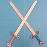 Значение пяти мечей в отношениях и любви