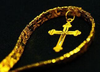 Золотая цепочка с крестиком во сне: толкование