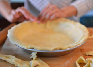 Рыбный пирог за 30 минут: быстрый рецепт теста