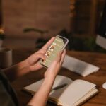 Как посмотреть контакты в Инстаграм с телефона