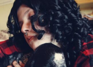 Сны о бродячих собаках: толкование для женщин