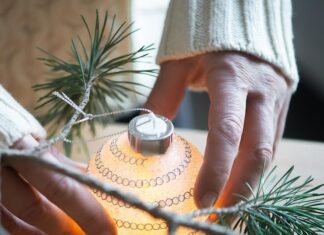 Гадание: Он сделает первый шаг?