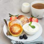 Оладьи с творогом на кефире: рецепт