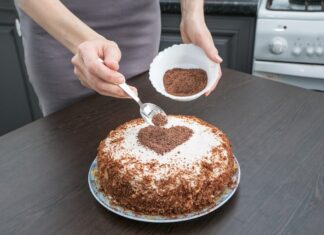 Вкуснейший домашний торт: рецепт