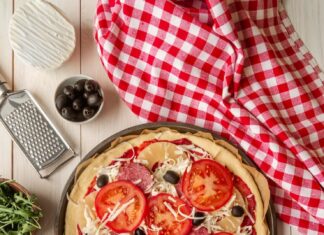 Мясная пицца в домашних условиях: рецепт