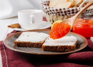 Намазка на хлеб с крабовыми палочками