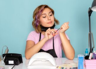 Отзыв о работе мастера ногтевого сервиса