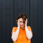 Примета: горят уши вечером