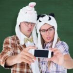 Как назвать семейную группу в WhatsApp смешно