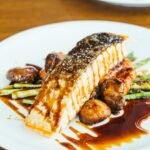 Минтай в соевом соусе на сковороде