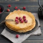 Тонкие блинчики на кефире: рецепт