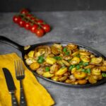 Картофель с грибами и сыром: рецепт запеченного блюда