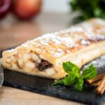 Слоеное тесто с курицей: рецепты выпечки