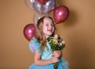 Поздравления с днем рождения для маленькой девочки