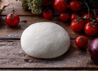 Тесто для пиццы из сухих дрожжей