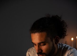 Чувства мужчины: гадание на настоящее