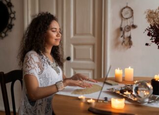 Гадание на судьбу и будущее онлайн