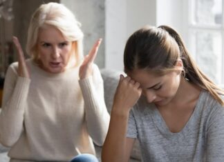 Спор с мамой: на что поспорить